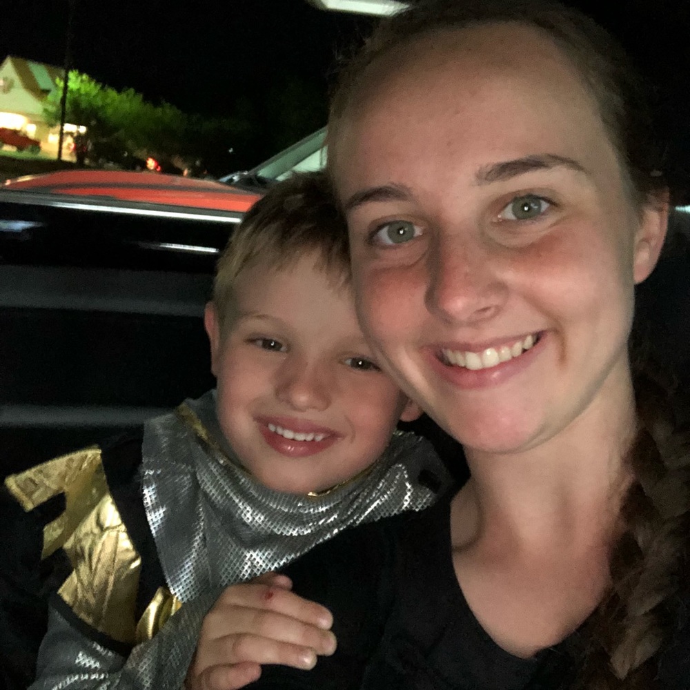 Meet your Posher, Tiffany